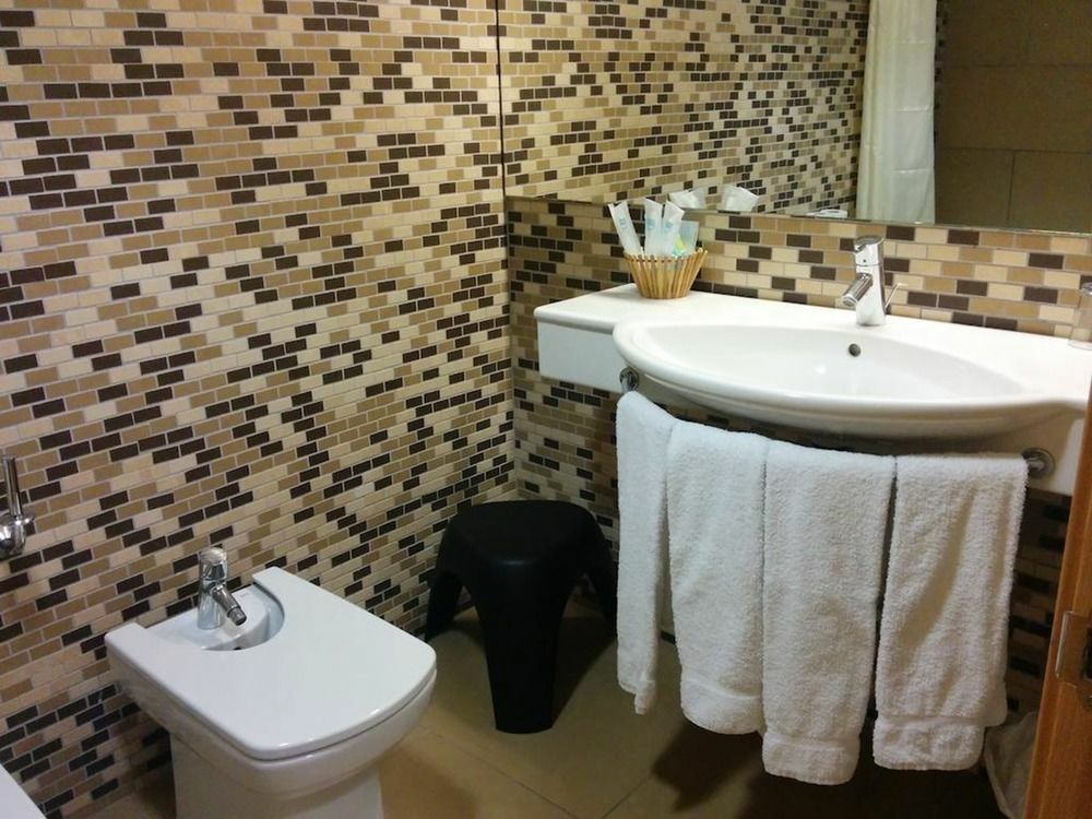 Marina Hotel 3*